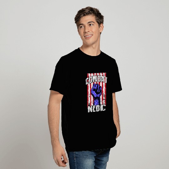 Combat Medic Practicing USA American Military T Shirts
