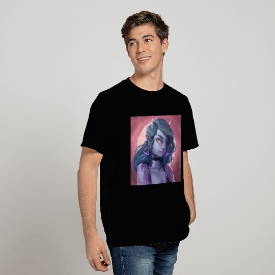 Alpha Female illustration as vampire T Shirts