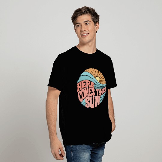 Pink Groovy Here Comes the Sun T Shirts