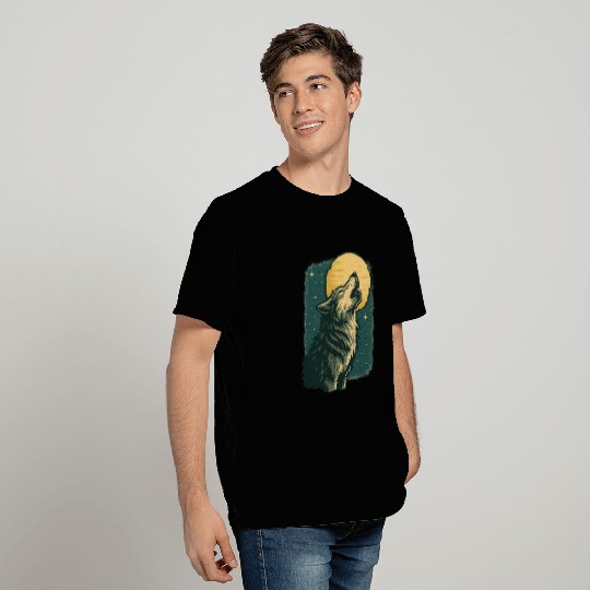 Lone wolf howl at the moon T Shirts