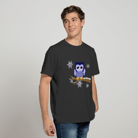 Blue winter owl T-shirt