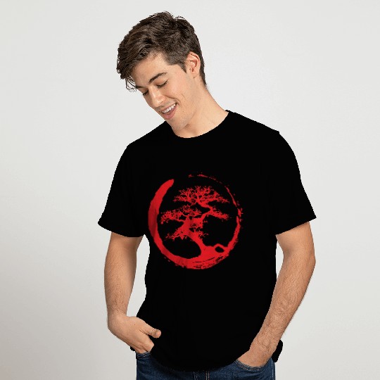 Zen Bonsai Tree in Enso Circle (red) T Shirts