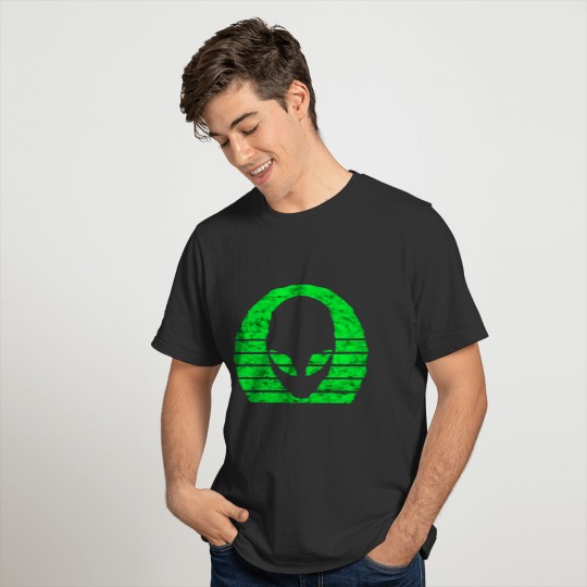 Alien Fan Retro Vintage Science Fiction Lover Gift T-shirt