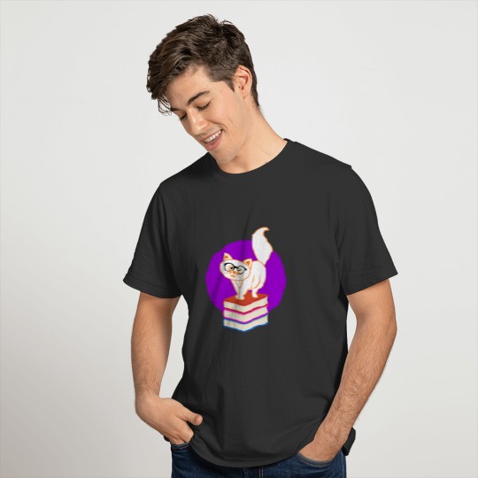 cat and books T-shirt