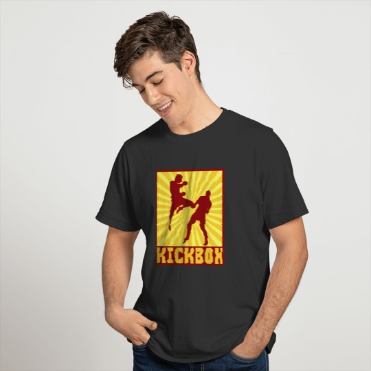 Cool design showing two kickboxers engaged in com T-shirt