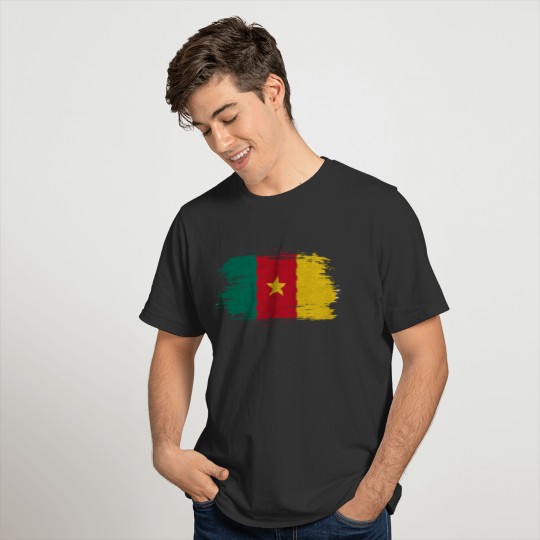 Cameroon Vintage Flag / Gift Douala Garoua T-shirt