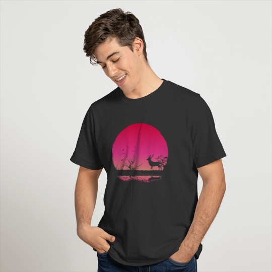 Sunset deer landscape silhouette T-shirt