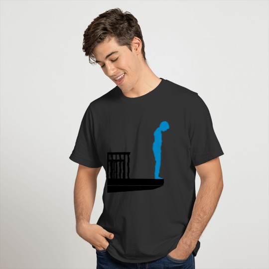 Jumping tower in T-shirt