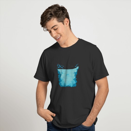 Ocean - underwater world, turtle, fish, blue T Shirts
