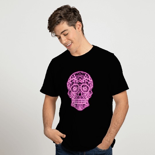 skull candy T Shirts