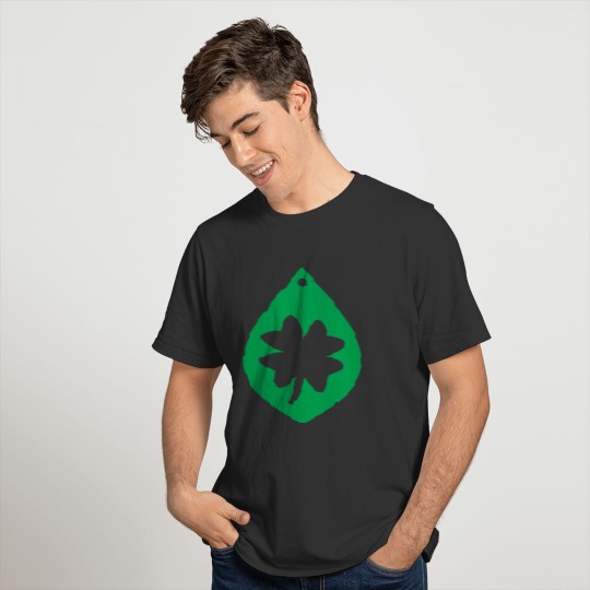 4 leaf clover Shamrock T-shirt