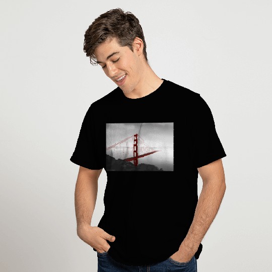 Golden Gate Bridge T Shirts