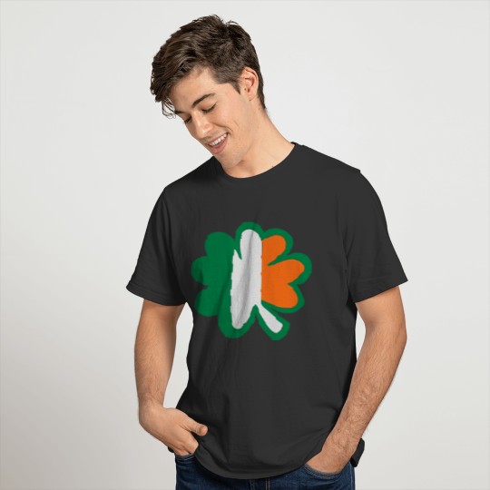 ♥ټ☘Kiss the Irish Shamrock to Get Lucky☘ټ♥ T-shirt