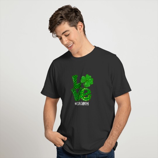 Love Granny St Patrick's Day Green Plaid Leopard S T-shirt