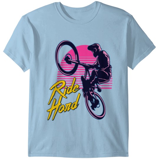 Discover Bicycle Biker Retro Mountainbike BMX Mountain Bike T-shirt