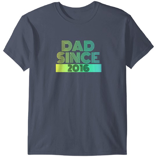 Discover Dad since T-shirt