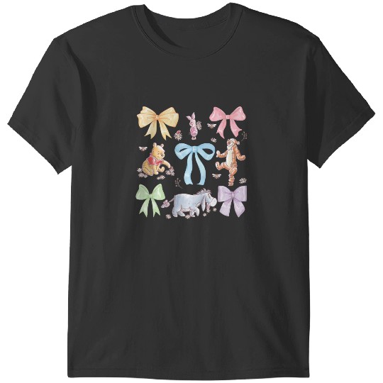 Discover Disney Winnie the Pooh Cute Group Shot Sketch Chest Logo T-Shirts