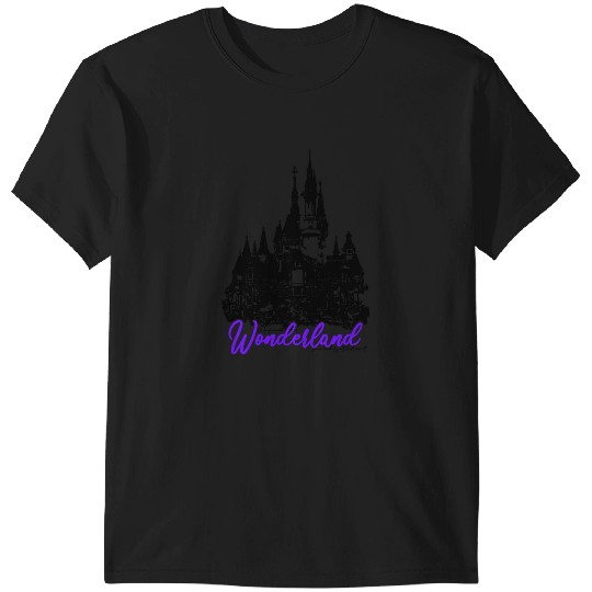 Discover Wonderland Taylor (12) T-Shirts