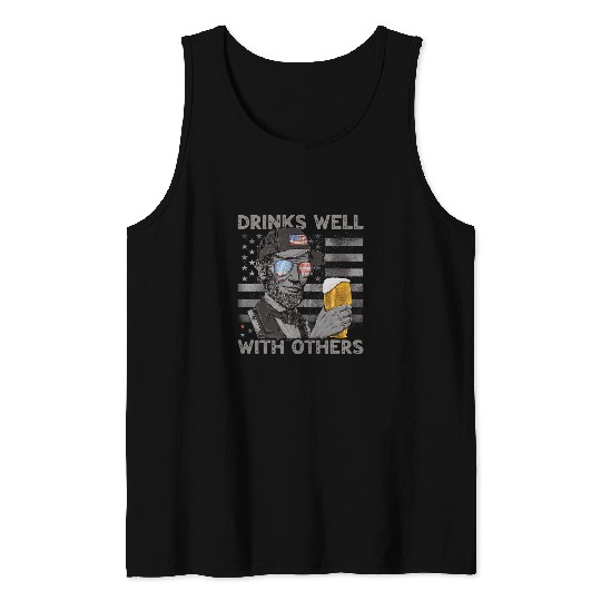 Beer Fun 4th of July Lincoln Drinks Well With Others Beer Drunk Men Tank Tops