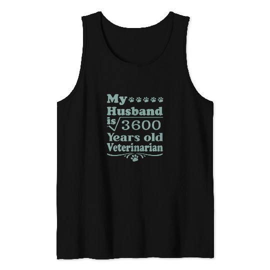 Retired veterinarian husband vetretirementvet tech Tank Tops