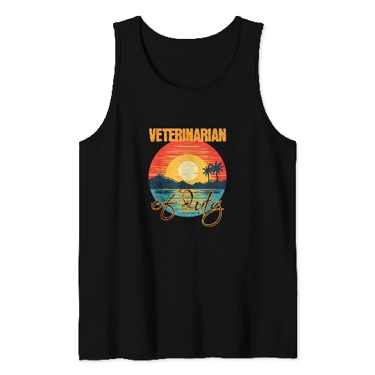 VETERINARIAN OF DUTY VACATION RETRO TROPICAL SUMMER SUNSET Tank Tops