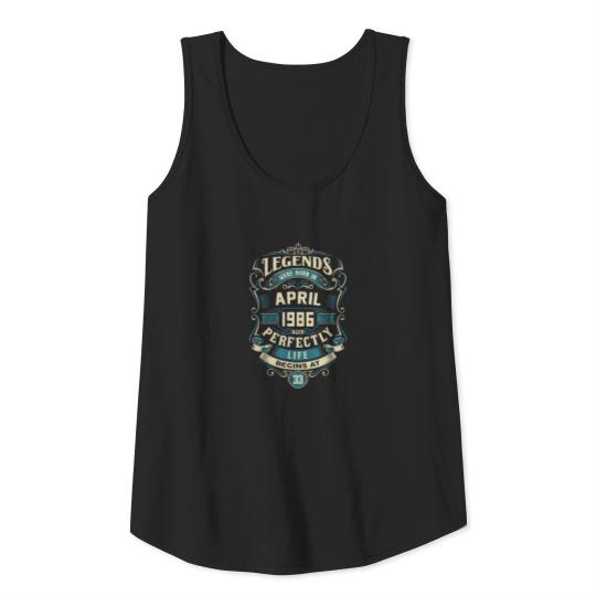 Retro Vintage April 1986 birthday Tank Top