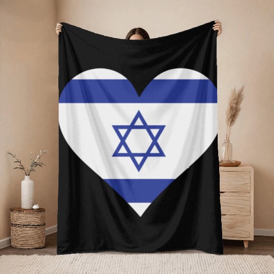 A Heart For Israel Throw Blankets