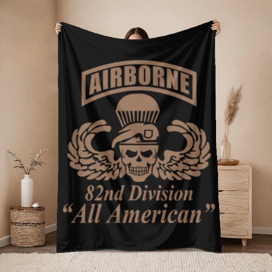 US Army 82nd Airborne Throw Blankets