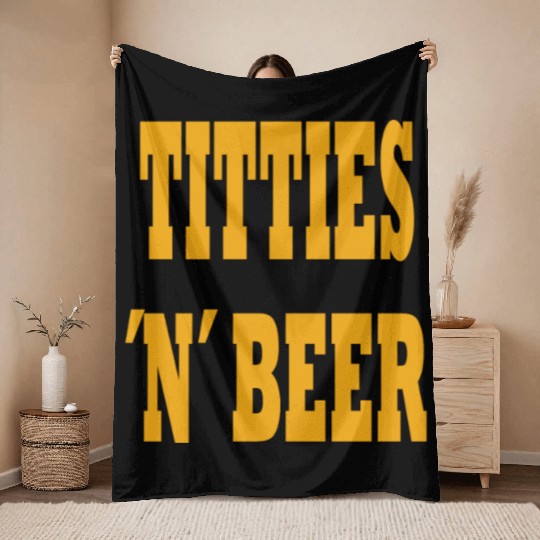 TITTIES N BEER Throw Blankets