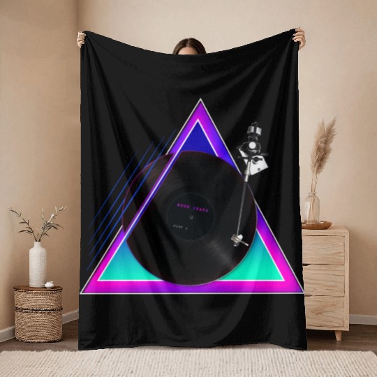 Love Vinyl Record 80s Retro Pop-Art - Neon Beats Throw Blankets