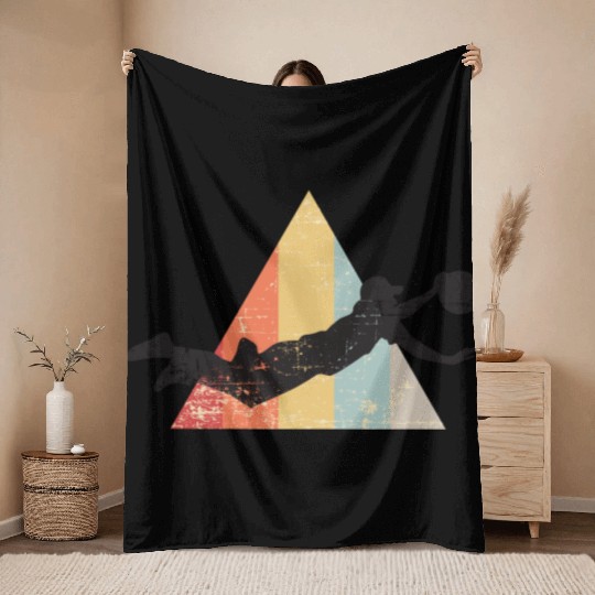 Ultimate Frisbee Layout Throw Blankets