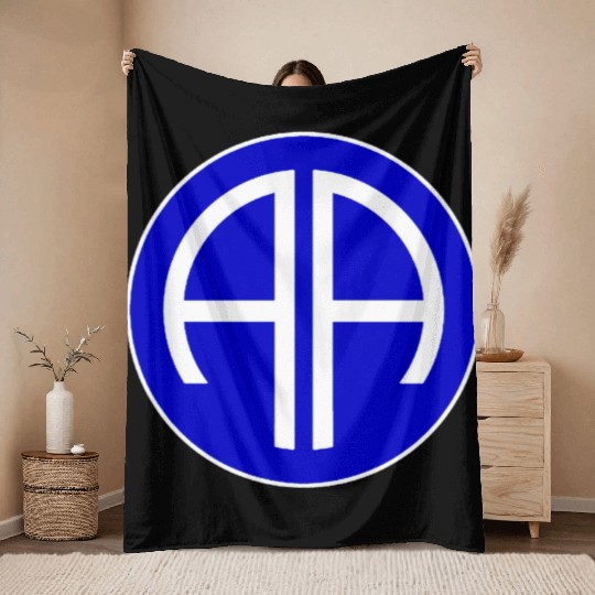 Us army 82nd airborne Throw Blankets