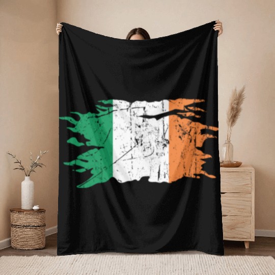 Ireland Throw Blankets