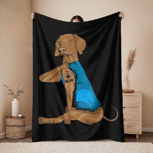 Funny vizsla Dog I Love Mom Tattoo vizsla Lover Throw Blankets
