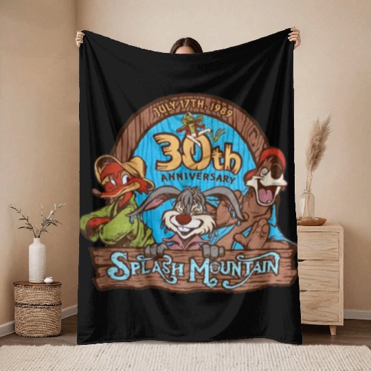 splash mountain Throw Blankets