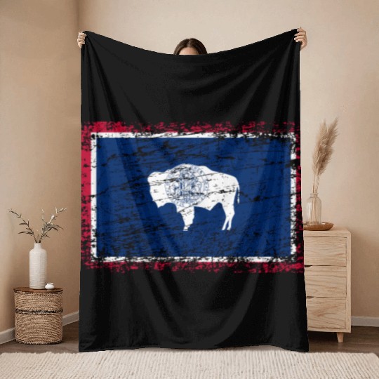 Wyoming ensign flag used look Throw Blankets