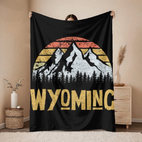 Vintage Retro Wy Wyoming Us Mountain State Throw Blankets
