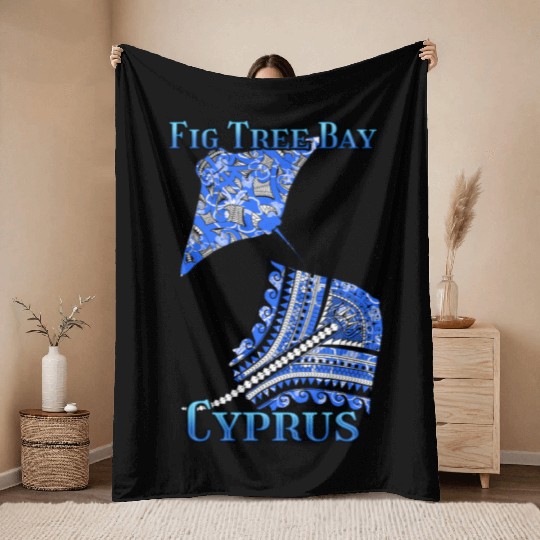 Fig Tree Bay Vacation Tribal Stingrays Throw Blankets