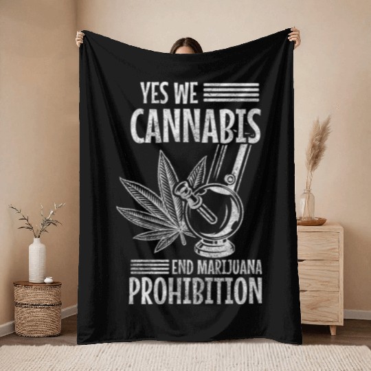 Hemp Weed Hashish Throw Blankets