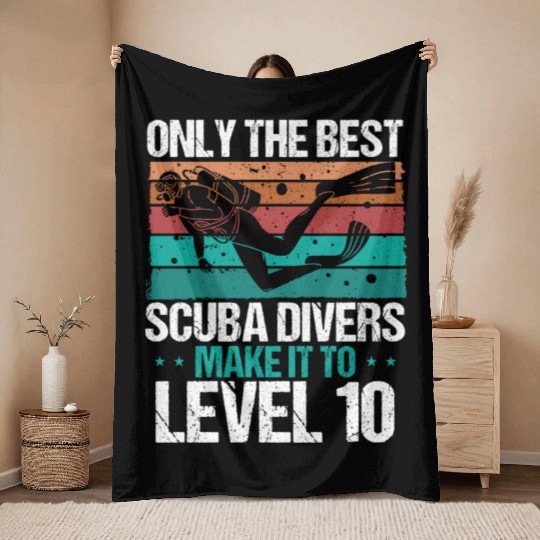 10 Scuba Diving Level 10 Year Diver Snorkeling Throw Blankets
