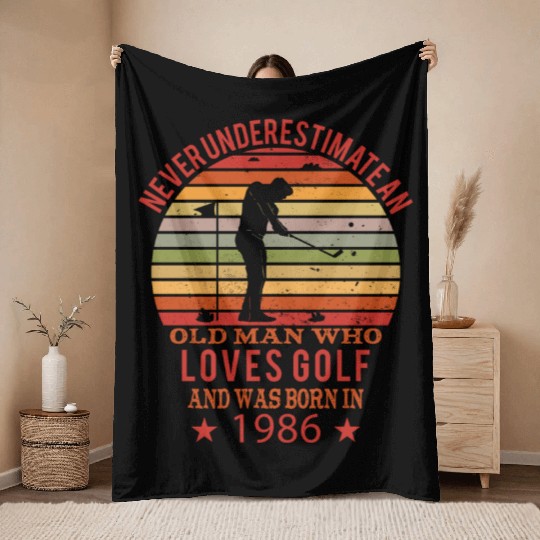 Golfing Golfplayers Vintage 1986 Birthday Throw Blankets