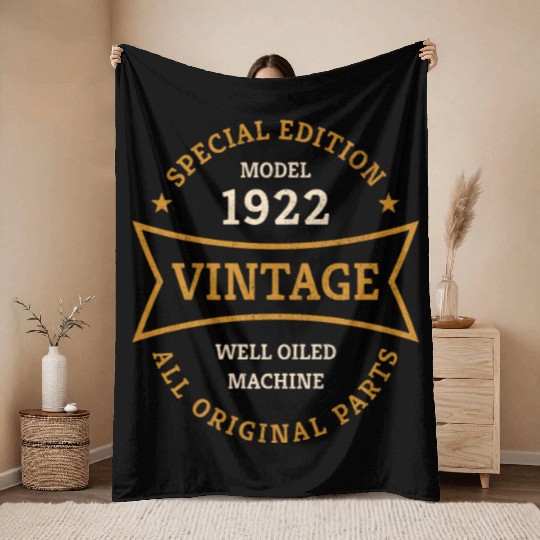Born 1922 Vintage 100 Year Old 100th Birthday Gift Throw Blankets