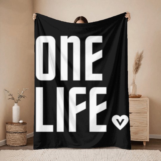ONE LIFE vegan heart Throw Blankets