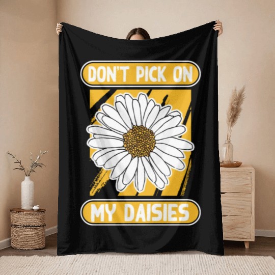 Daisy Garden Gardening Gardener Throw Blankets