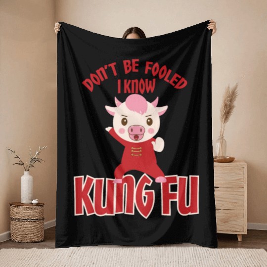Dont Be Fooled I Know Kung Fu Throw Blankets