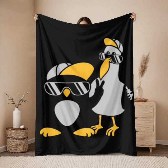 Seagull penguin 2 friends Throw Blankets