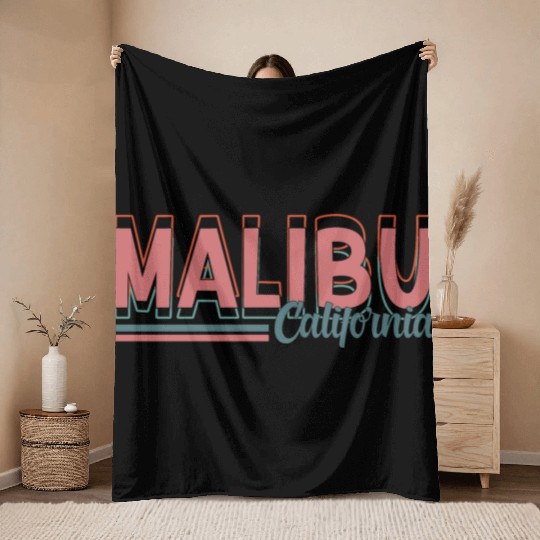 Malibu - California 2022 Throw Blankets