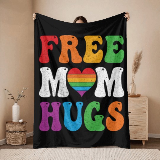 Free Mom Hugs Pride Throw Blankets Rainbow Heart LGBT Pride