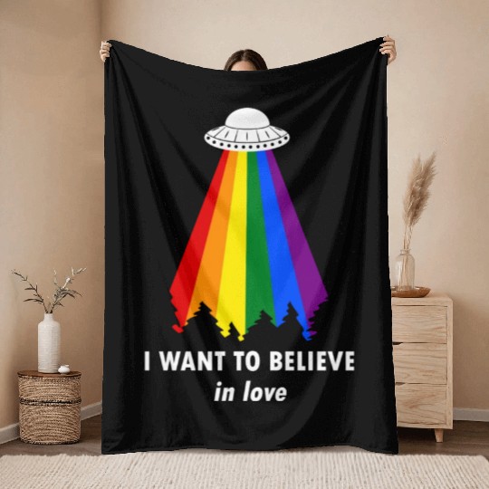 I Want to Believe (In Love) Throw Blankets