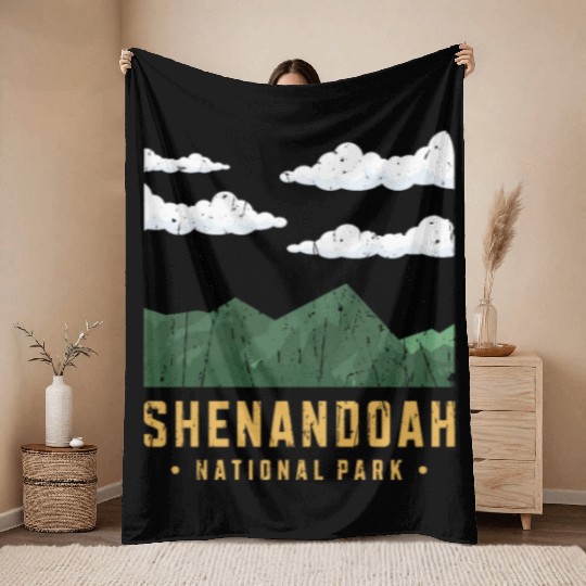 Shenandoah National Park - nature Throw Blankets